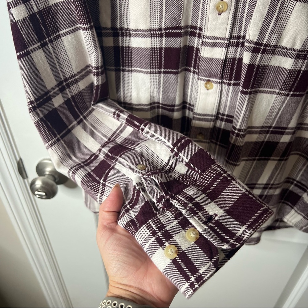 UNTUCKit Men’s Button Down Plaid Flannel Shirt- Burgundy and Cream size Large - Picture 4 of 6